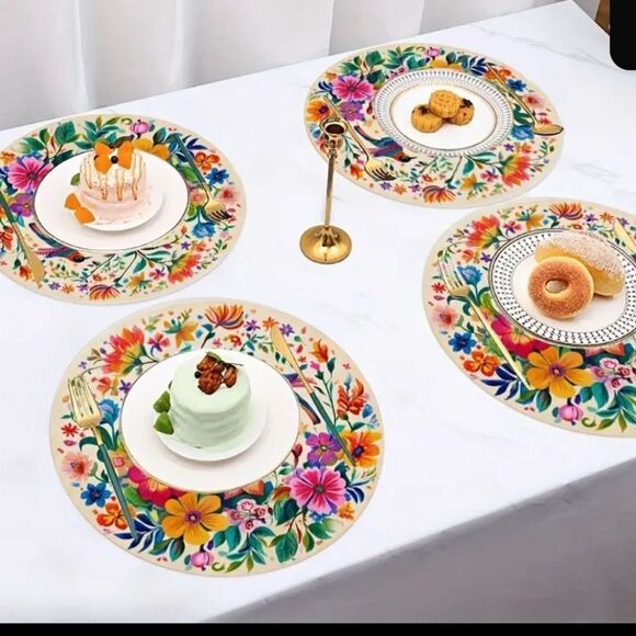 Floral LINEN PRINT Round Placemats 4PCS - Picture 4 of 5